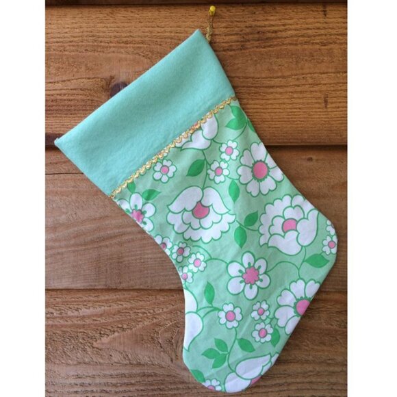 Vintage Flower Power Wabasso Christmas Stocking Handmade Holiday Decor - Picture 3 of 4